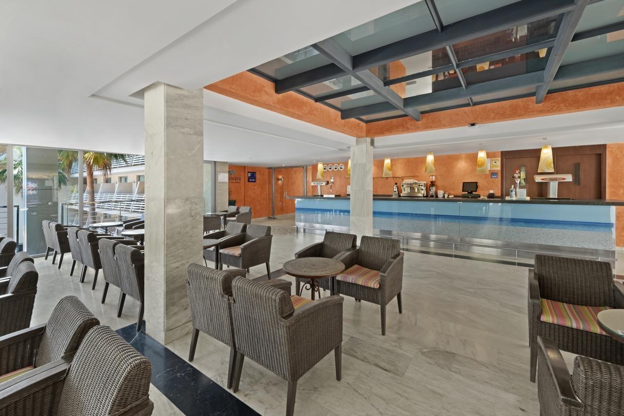 Hotel Occidental Cala Vinas à Cala Vinas  Extérieur photo